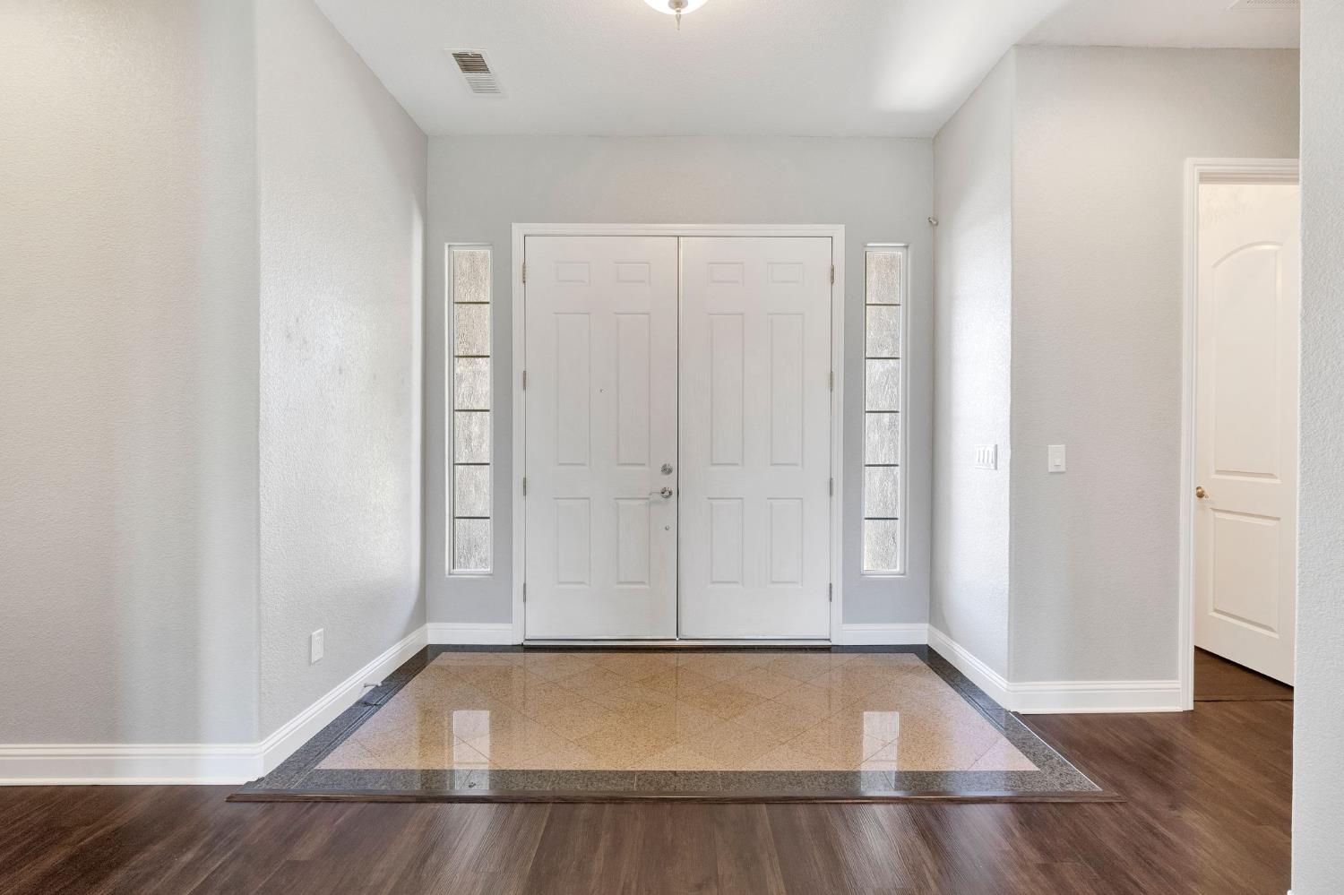 2852 Geary Ave, Sanger, CA 93657