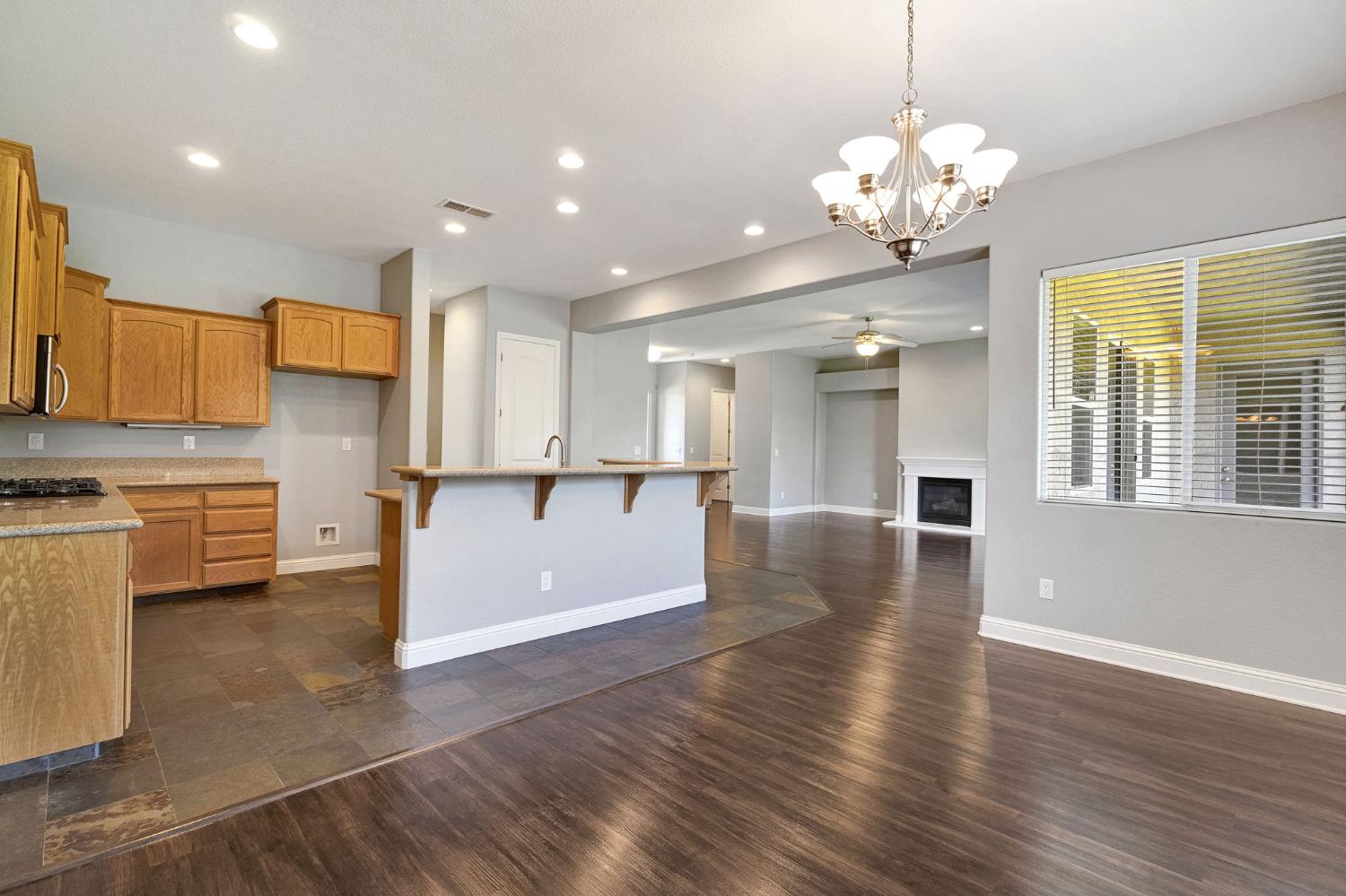 2852 Geary Ave, Sanger, CA 93657