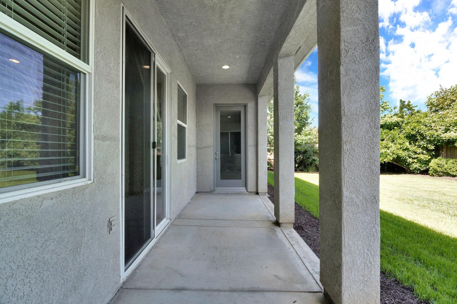 2852 Geary Ave, Sanger, CA 93657