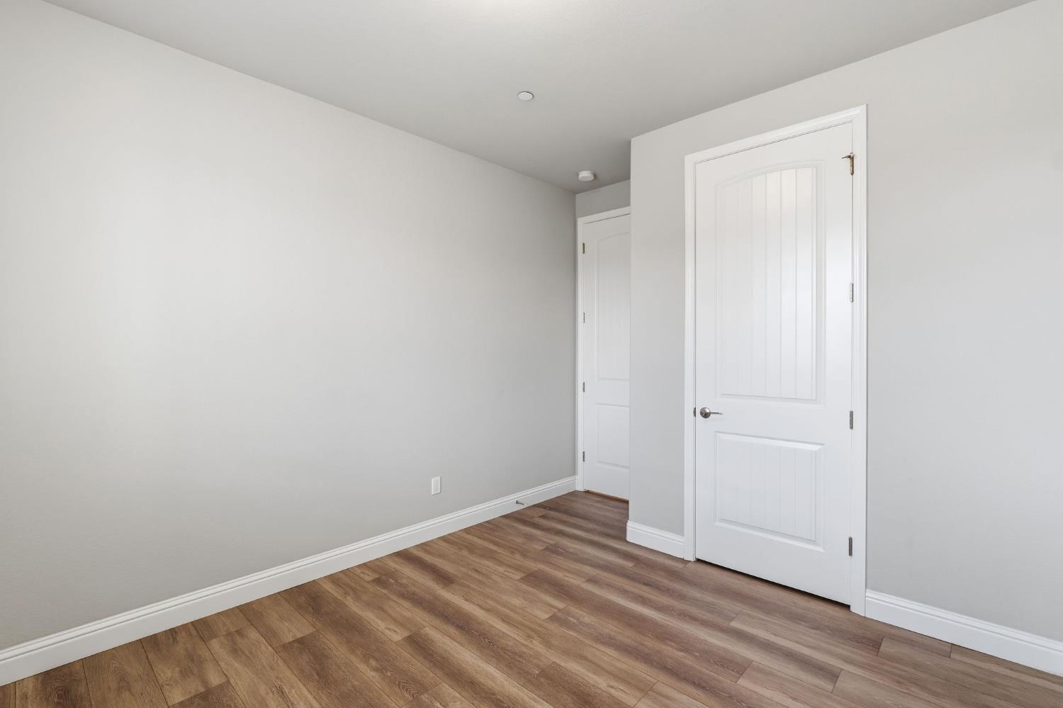 1257 E Via Ulivo, Fresno, CA 93730