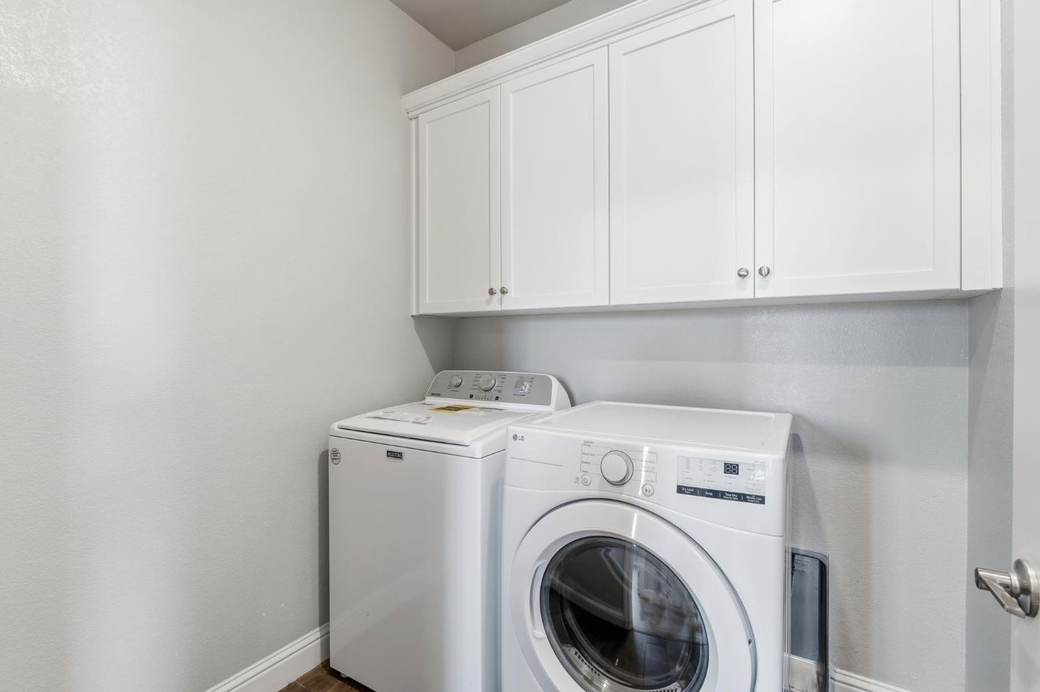 1257 E Via Ulivo, Fresno, CA 93730