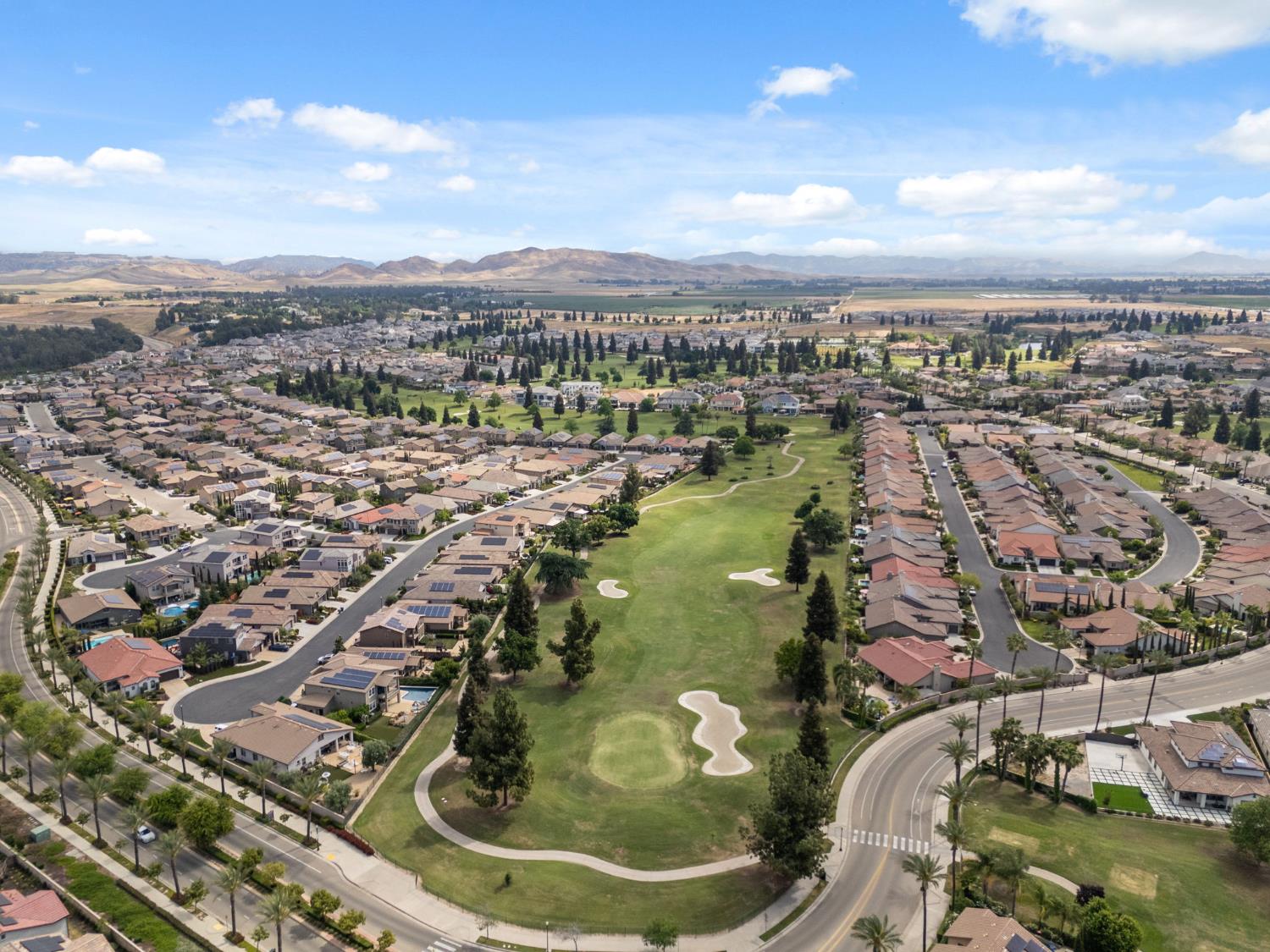 1257 E Via Ulivo, Fresno, CA 93730