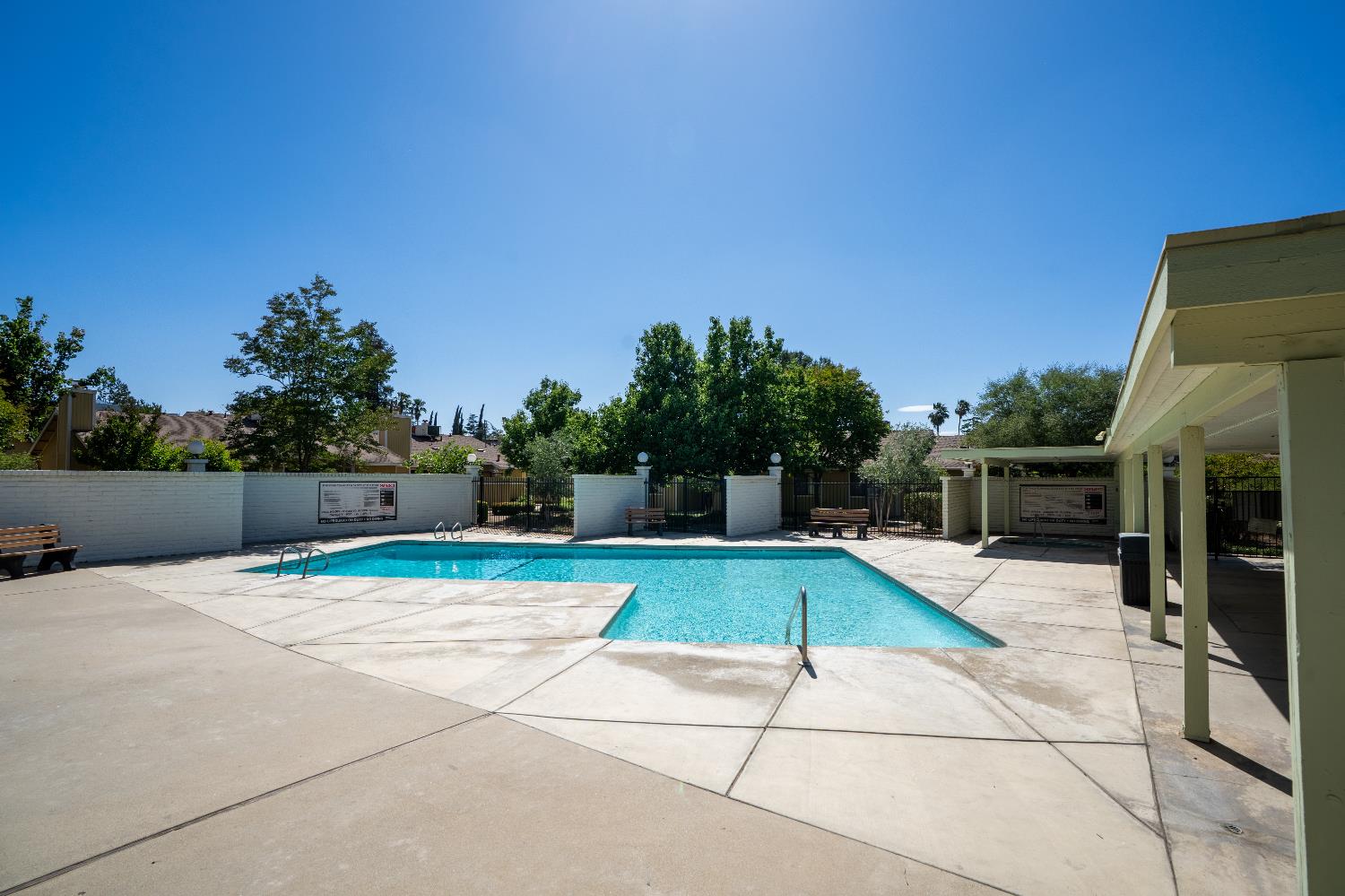 4885 N Backer Ave #128, Fresno, CA 93726