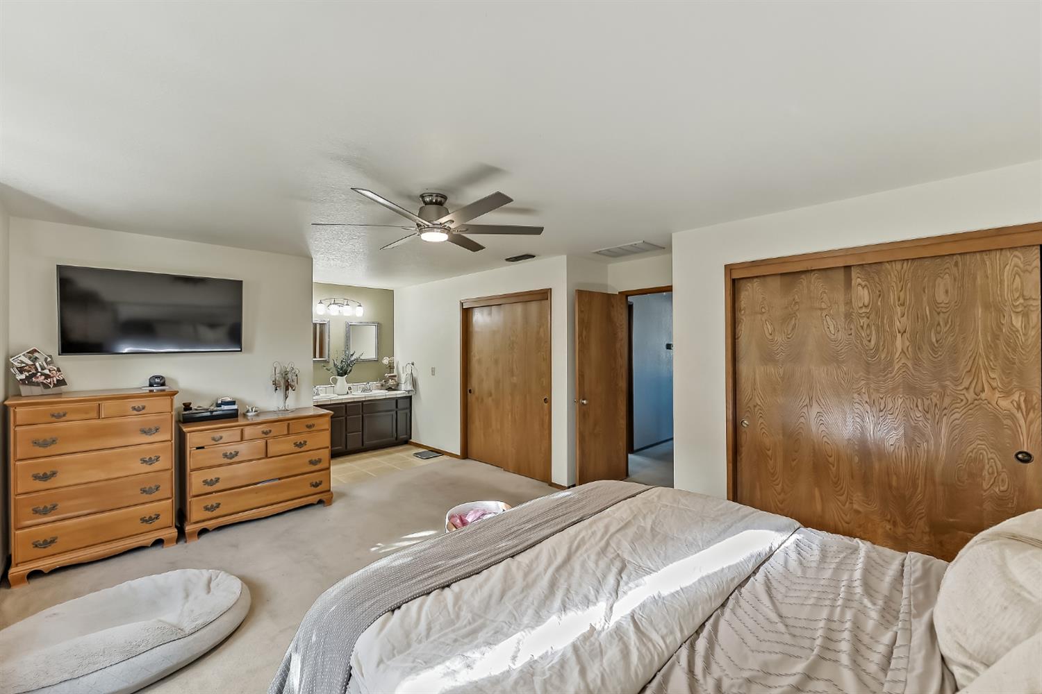 2133 S 10th, Los Banos, CA 93636