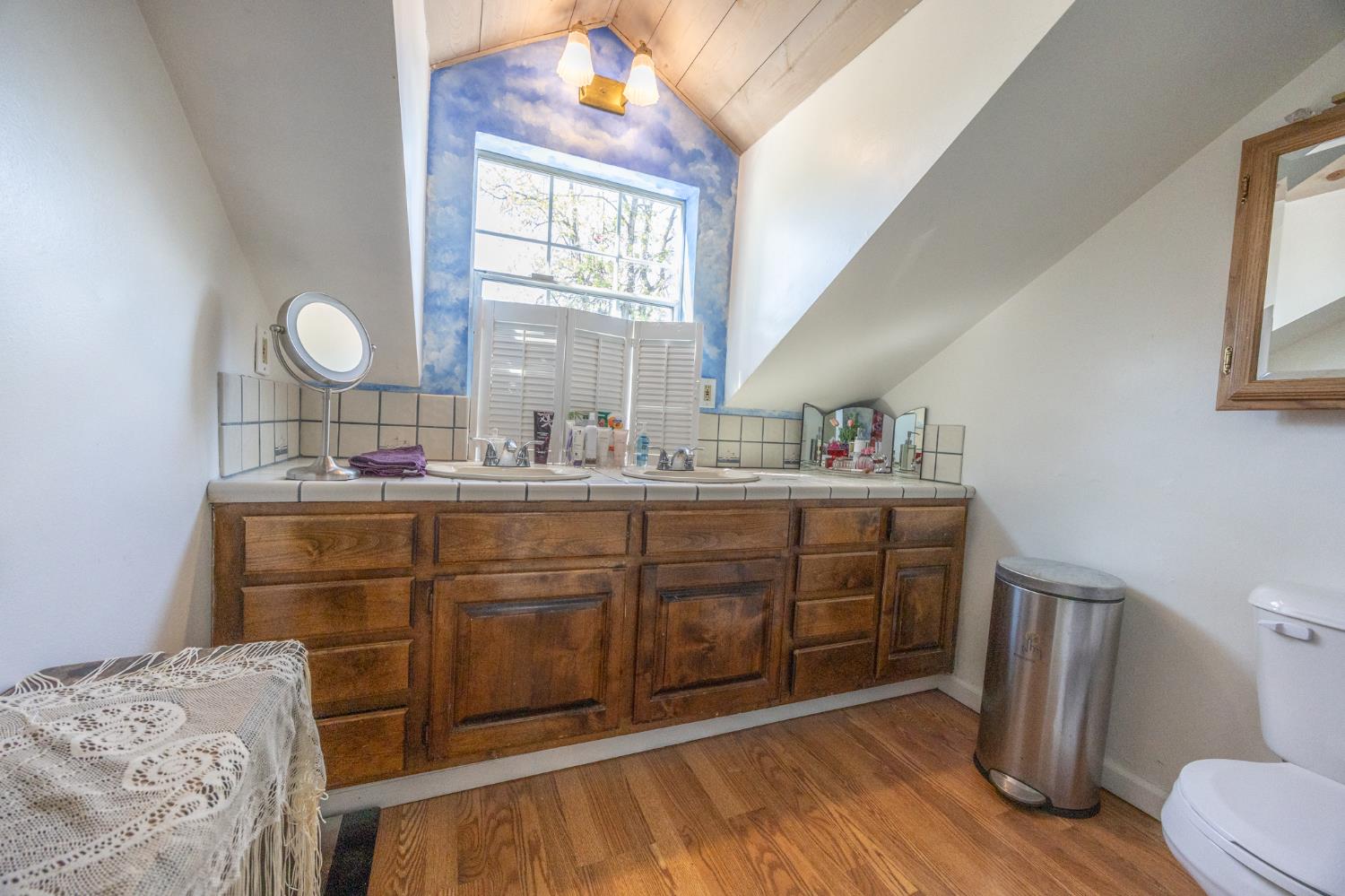 39520 Pierce Lake Dr, Oakhurst, CA 93644