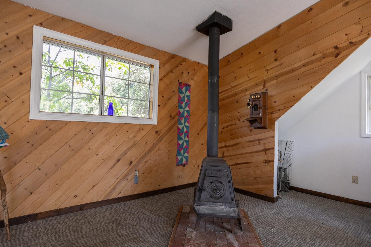 39520 Pierce Lake Dr, Oakhurst, CA 93644