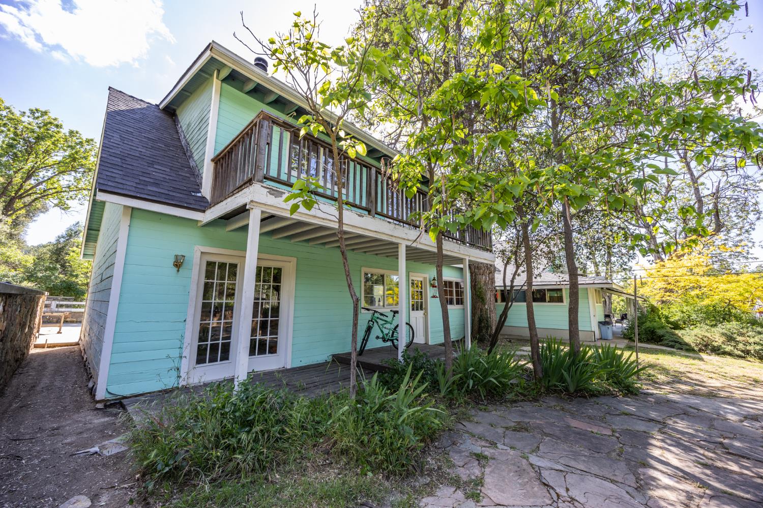 39520 Pierce Lake Dr, Oakhurst, CA 93644