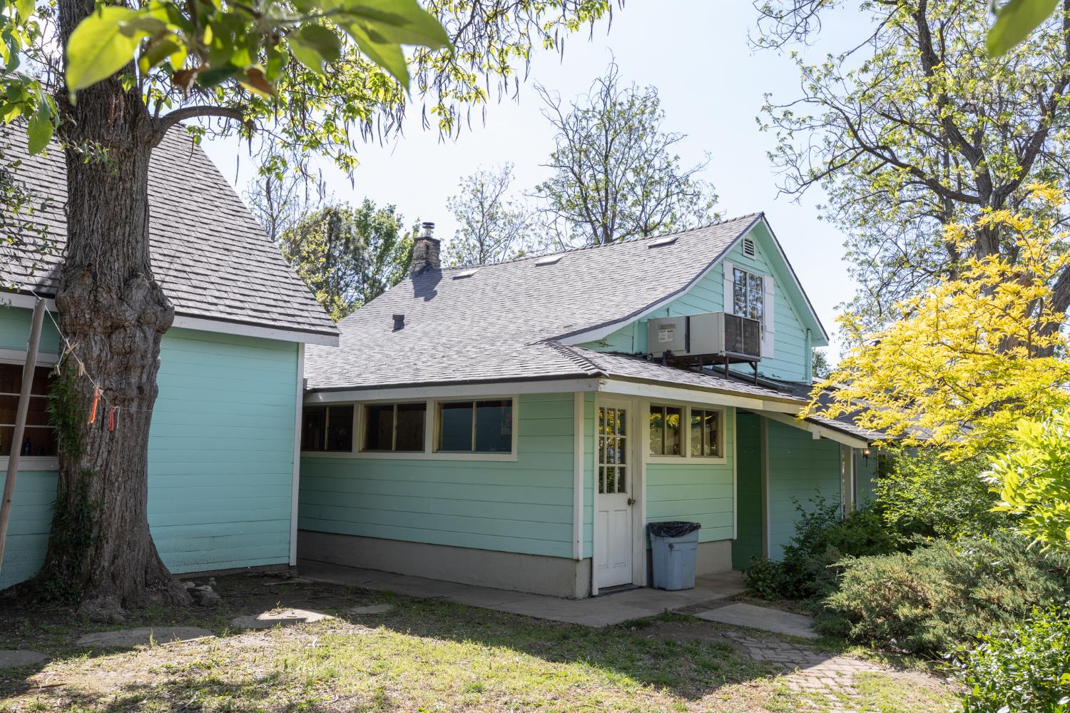 39520 Pierce Lake Dr, Oakhurst, CA 93644