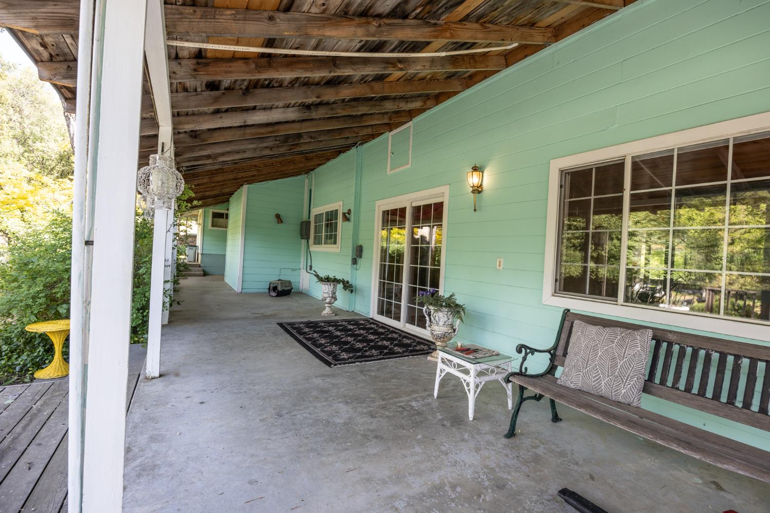 39520 Pierce Lake Dr, Oakhurst, CA 93644