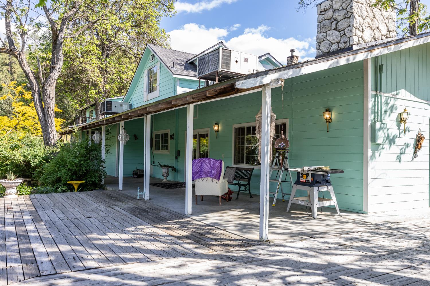 39520 Pierce Lake Dr, Oakhurst, CA 93644