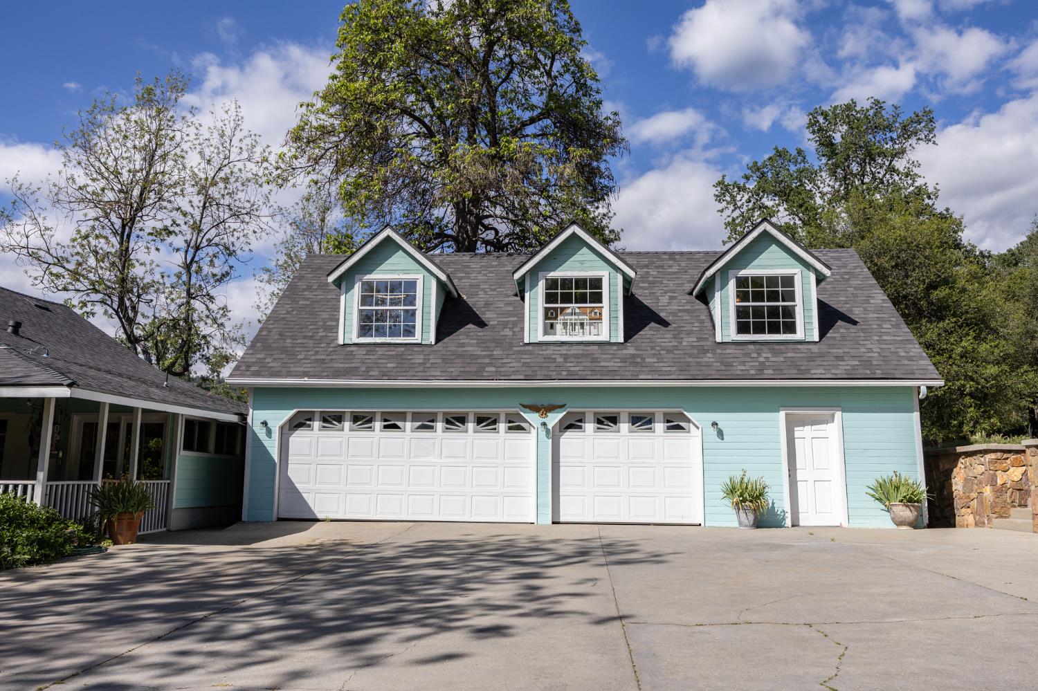 39520 Pierce Lake Dr, Oakhurst, CA 93644