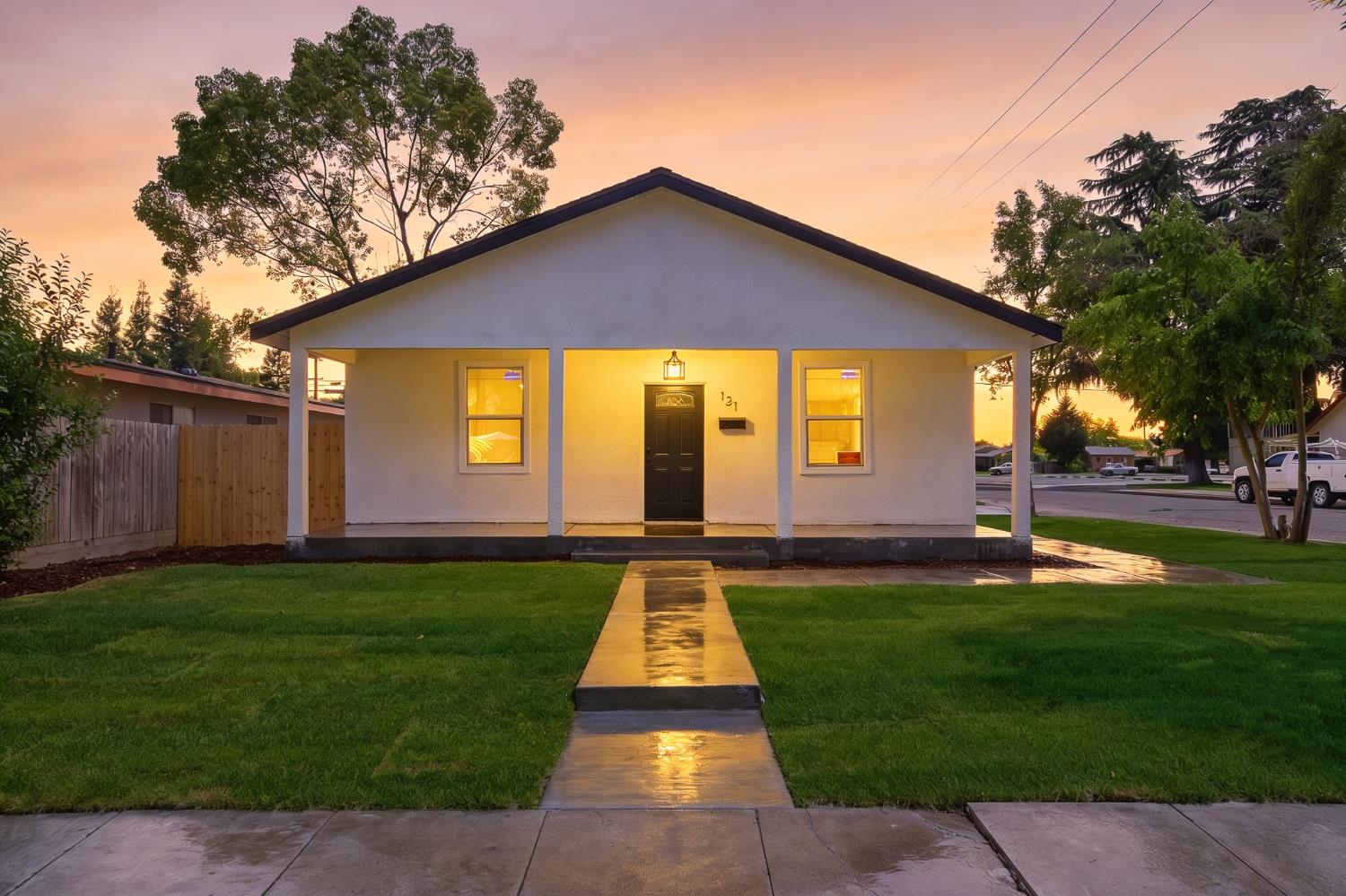 121 Orange Ave, Chowchilla, CA 93610