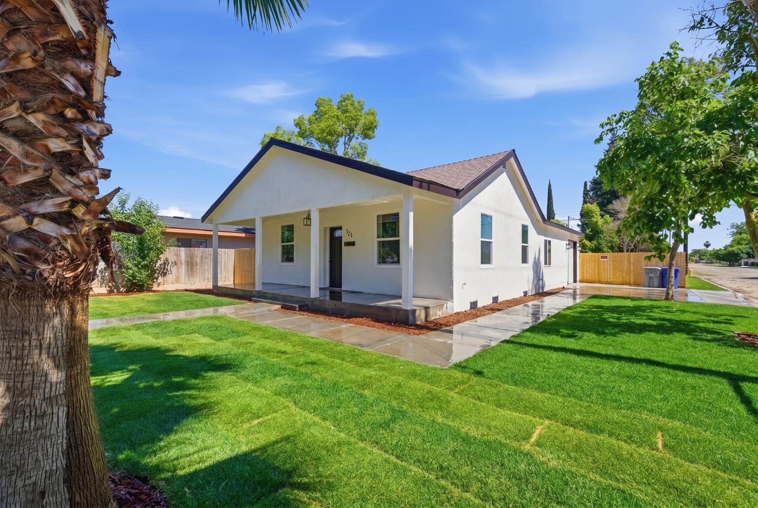 121 Orange Ave, Chowchilla, CA 93610