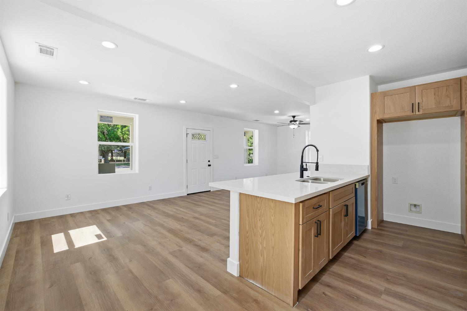 121 Orange Ave, Chowchilla, CA 93610