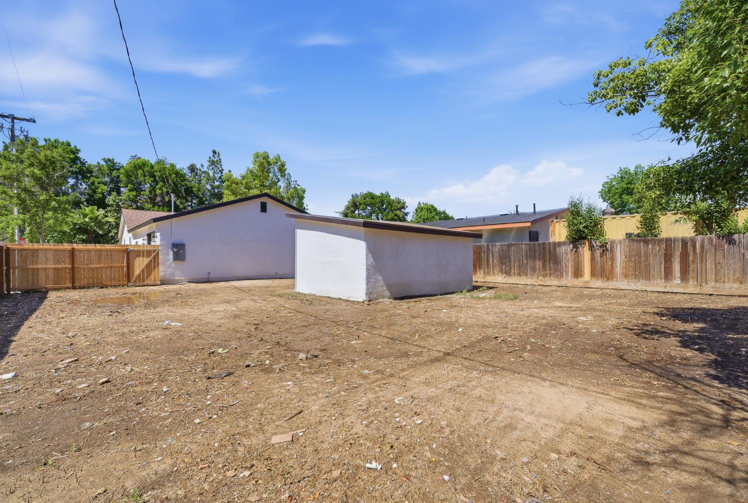 121 Orange Ave, Chowchilla, CA 93610