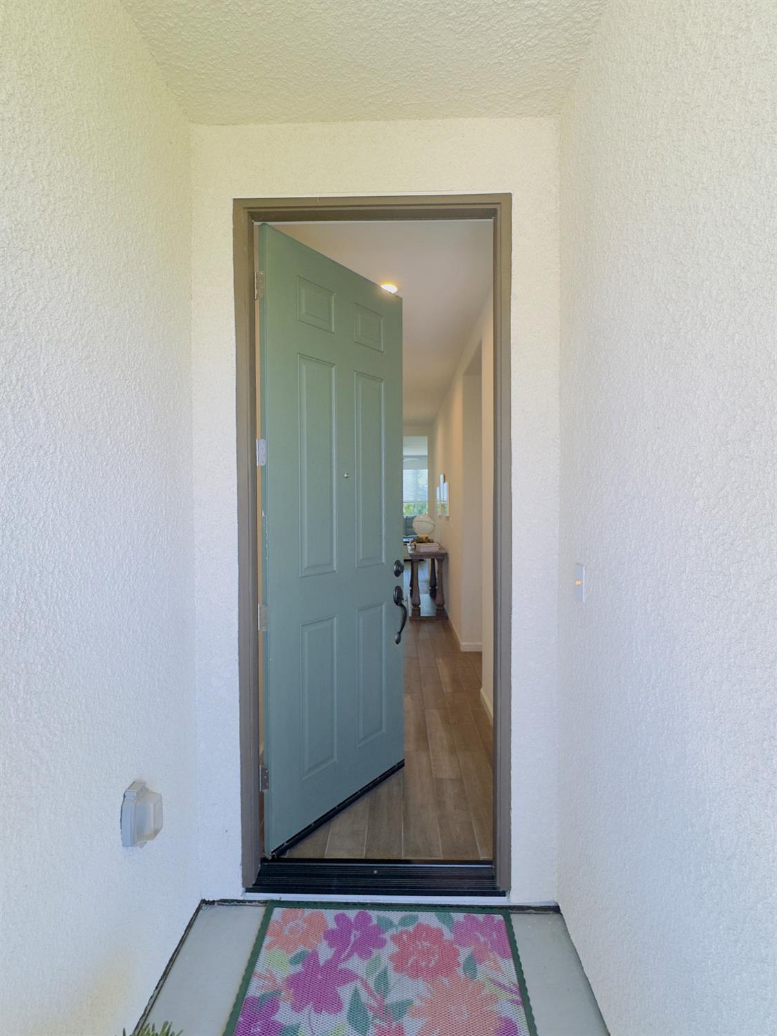 1620 W Porter Ave, Visalia, CA 93291