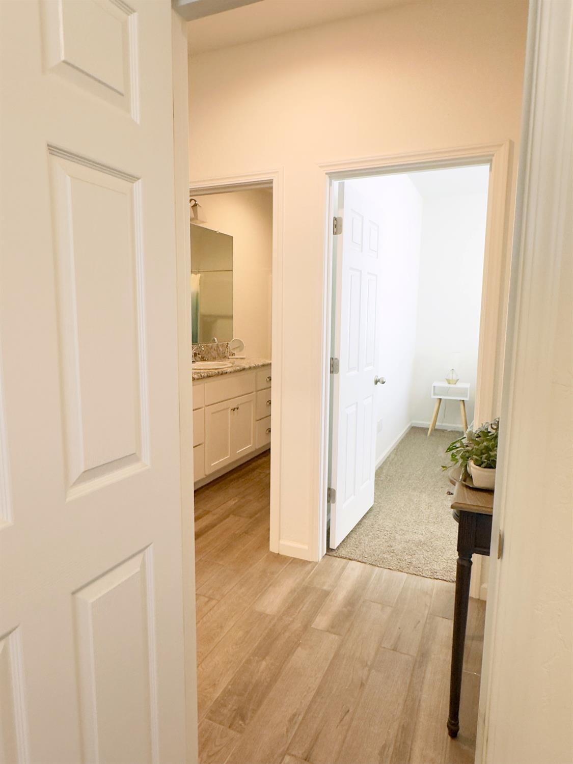 1620 W Porter Ave, Visalia, CA 93291