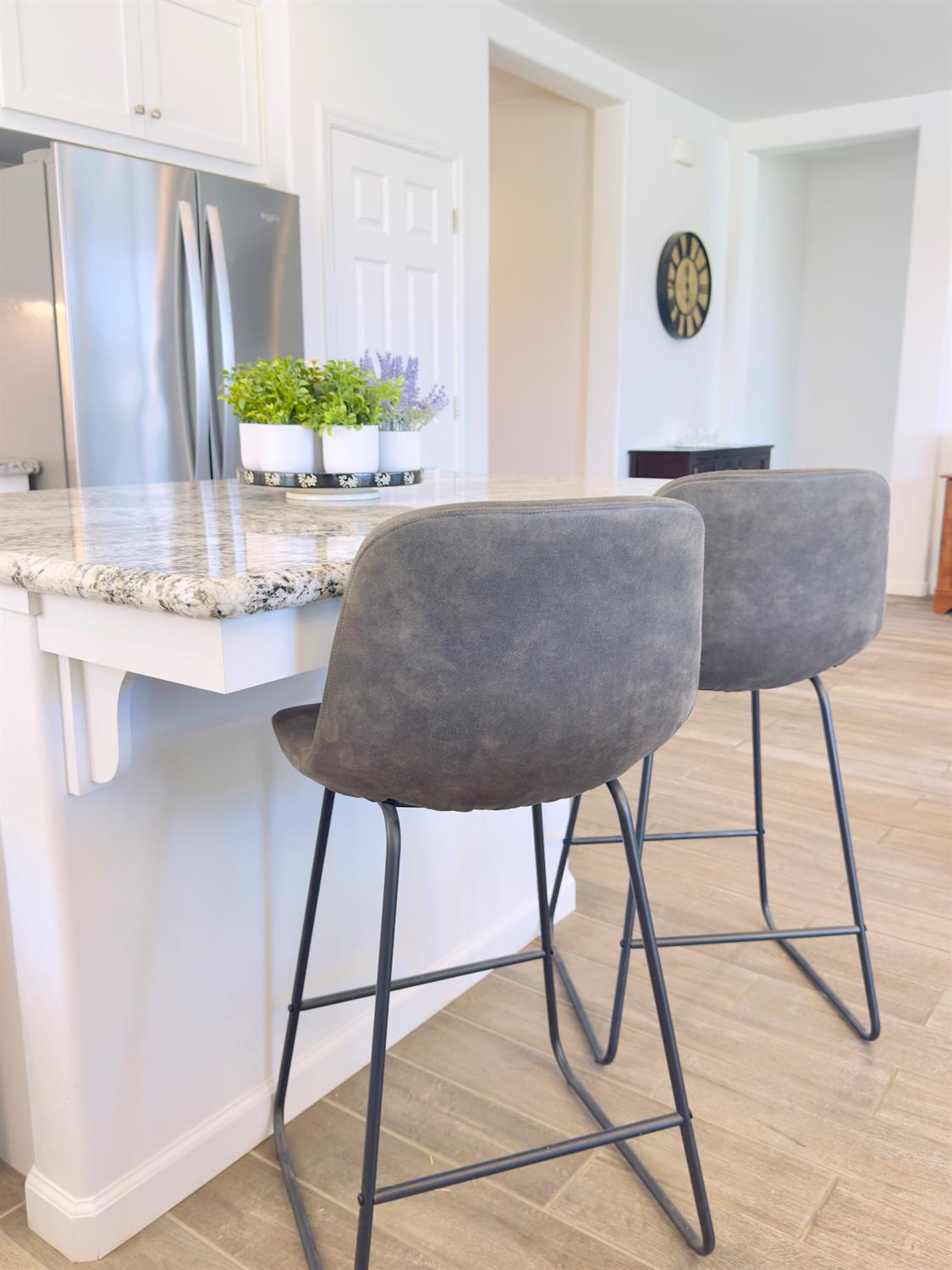 1620 W Porter Ave, Visalia, CA 93291