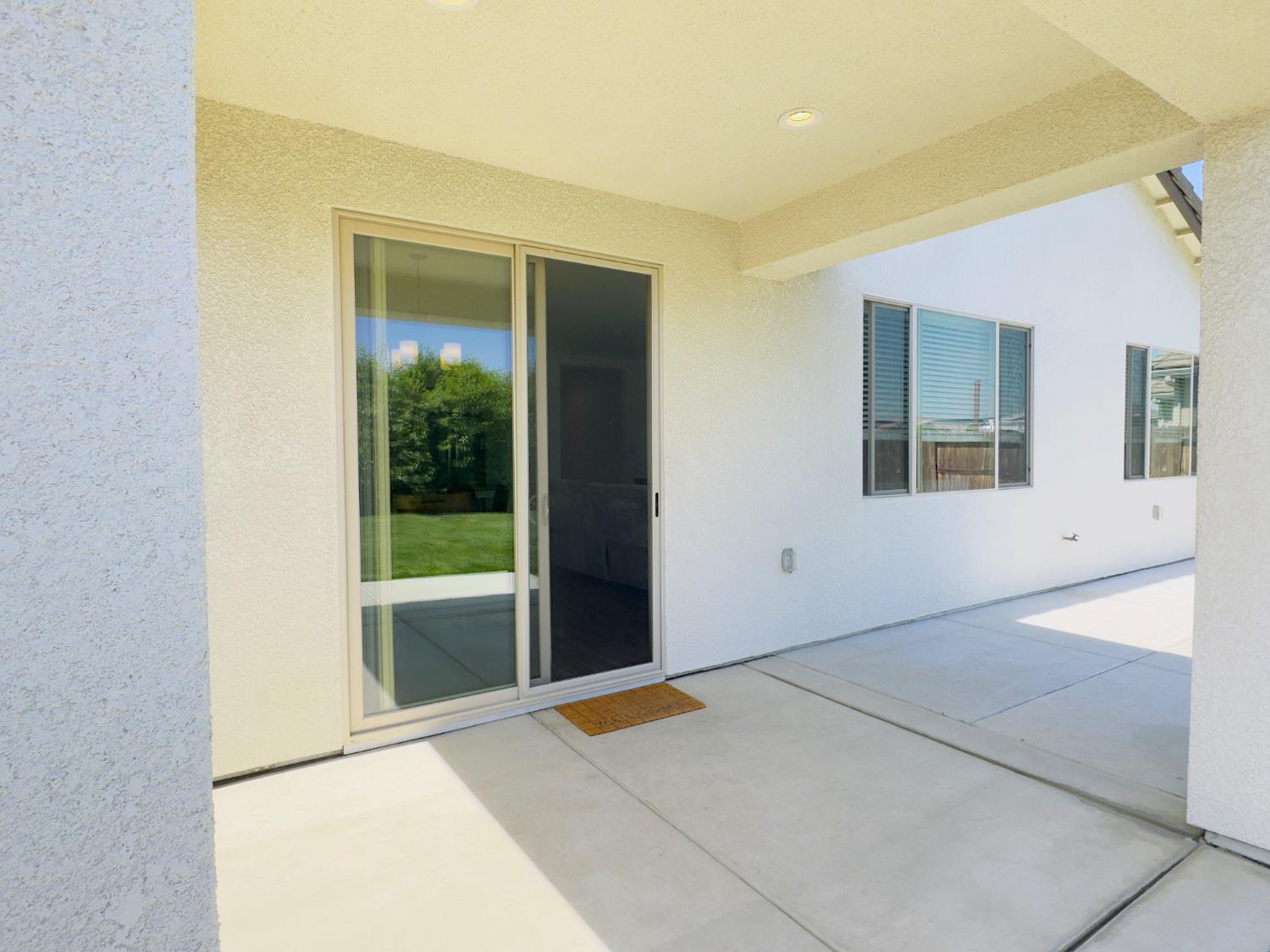 1620 W Porter Ave, Visalia, CA 93291