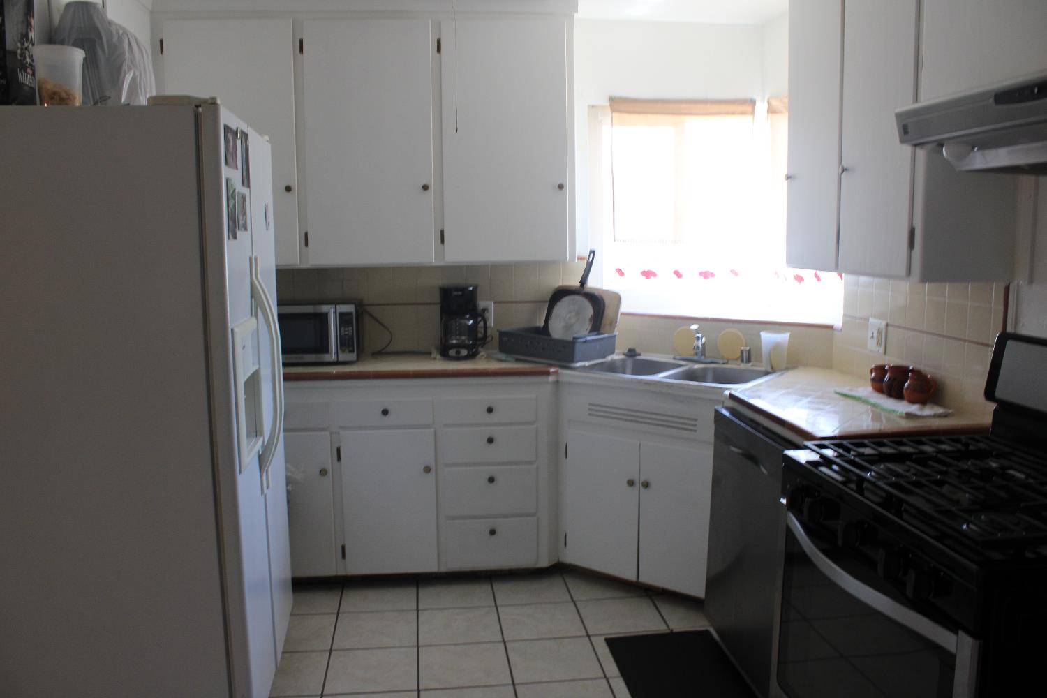 3645 E Cortland Ave, Fresno, CA 93726