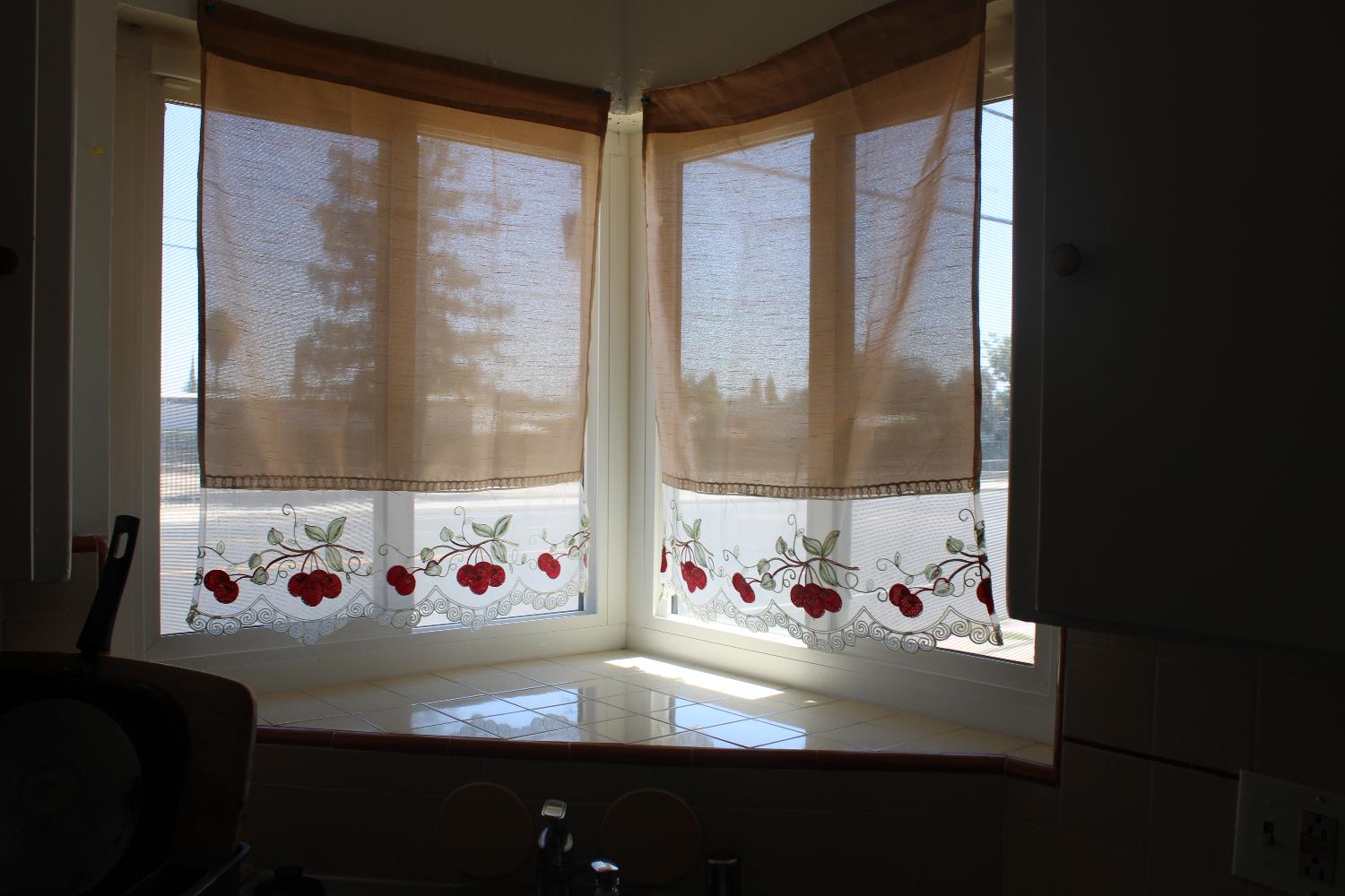 3645 E Cortland Ave, Fresno, CA 93726