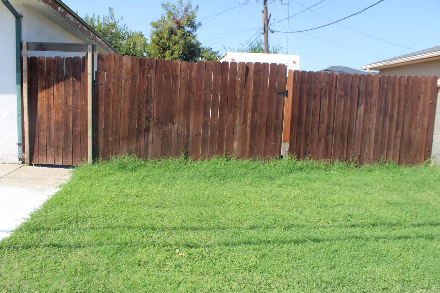 3645 E Cortland Ave, Fresno, CA 93726