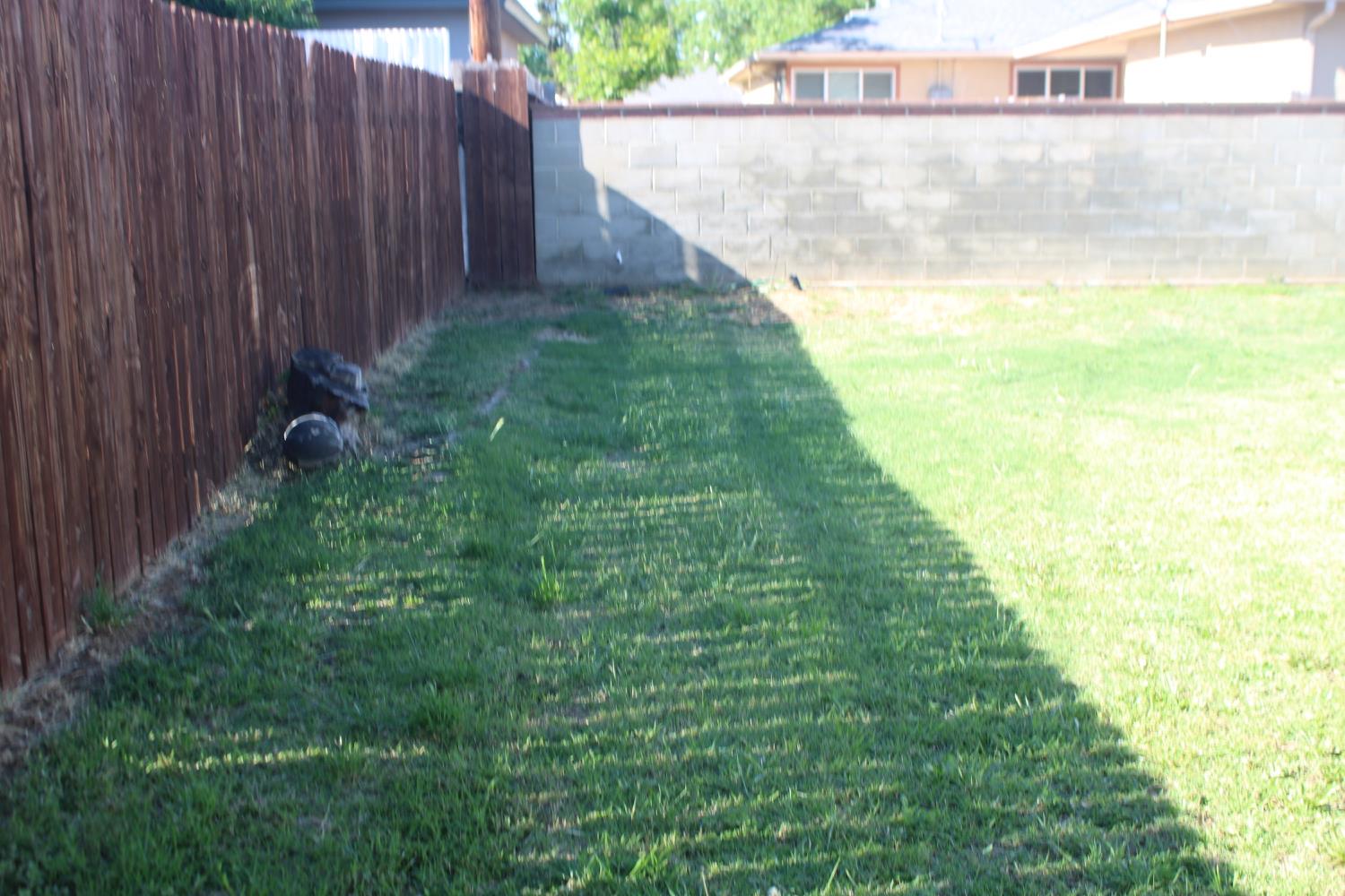 3645 E Cortland Ave, Fresno, CA 93726