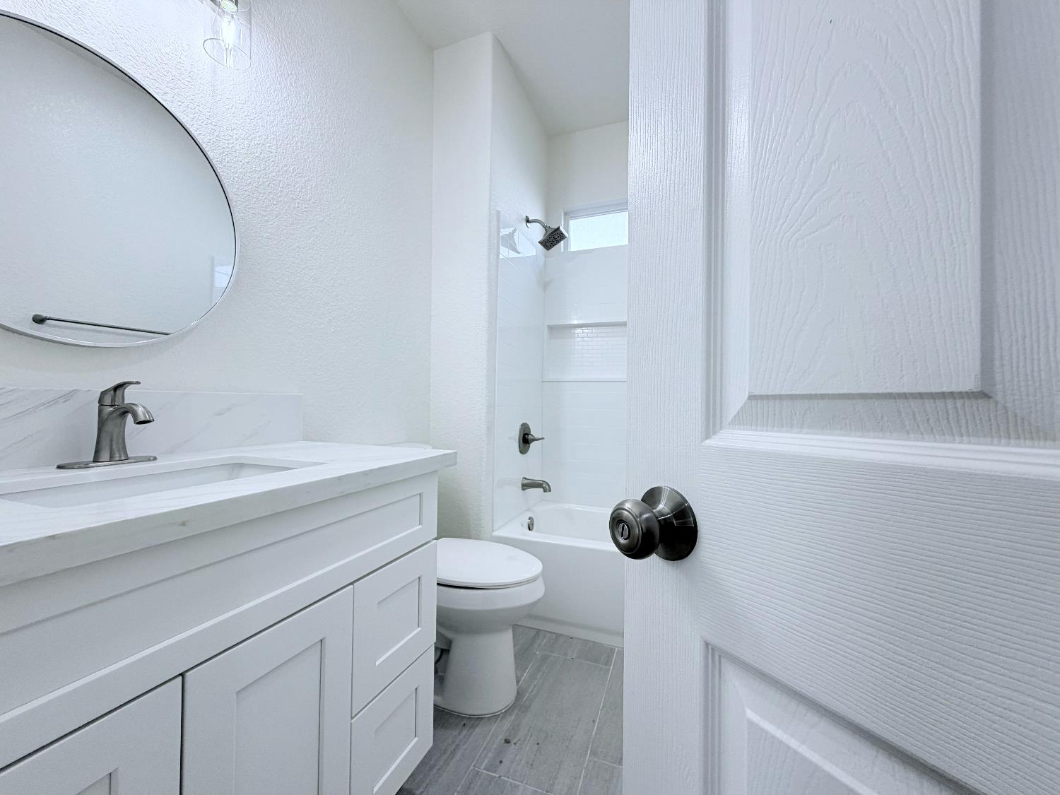 1559 Ronnie Ct, Merced, CA 95341