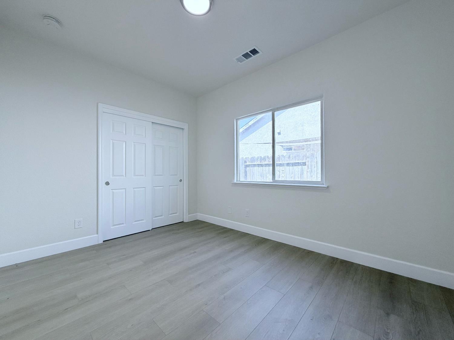 1559 Ronnie Ct, Merced, CA 95341