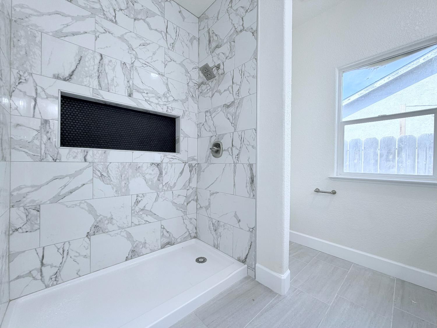 1559 Ronnie Ct, Merced, CA 95341