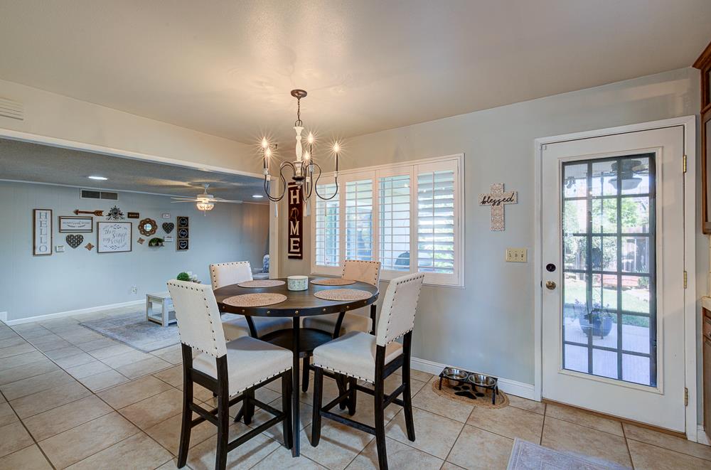 719 E Alluvial Ave, Fresno, CA 93720