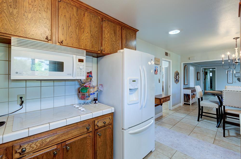 719 E Alluvial Ave, Fresno, CA 93720