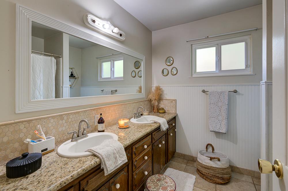 719 E Alluvial Ave, Fresno, CA 93720