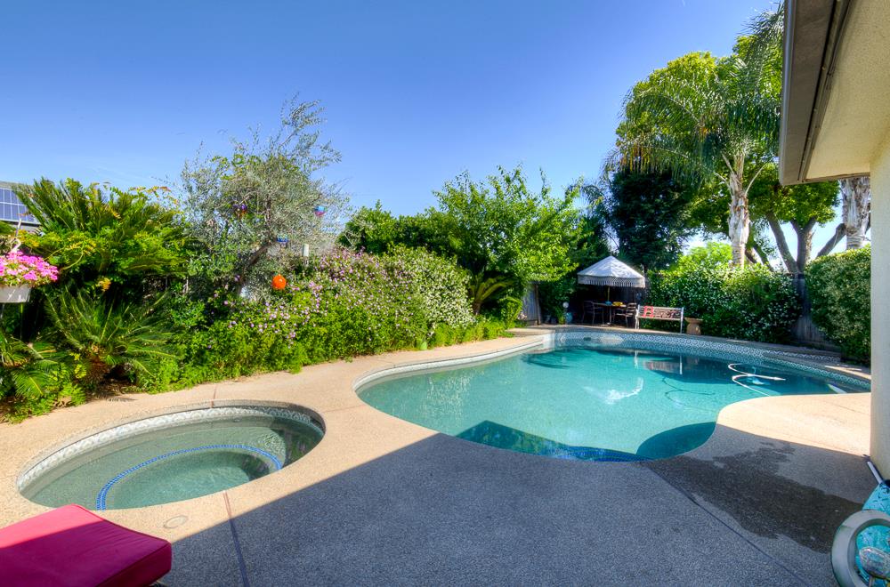 719 E Alluvial Ave, Fresno, CA 93720