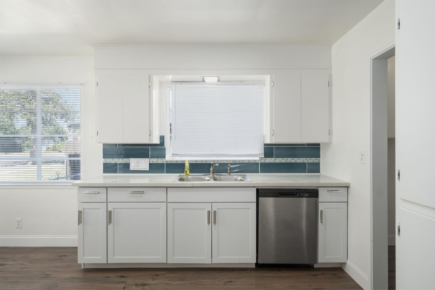 1715 W Terrace Ave, Fresno, CA 93705