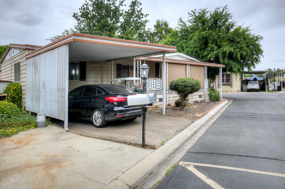 9360 N Blackstone Ave #153, Fresno, CA 93720