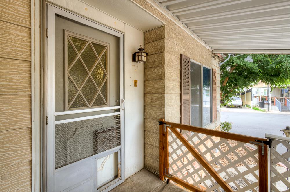 9360 N Blackstone Ave #153, Fresno, CA 93720