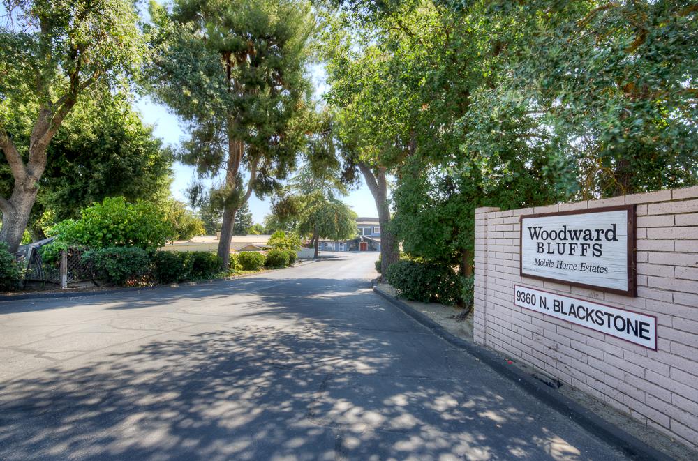 9360 N Blackstone Ave #153, Fresno, CA 93720