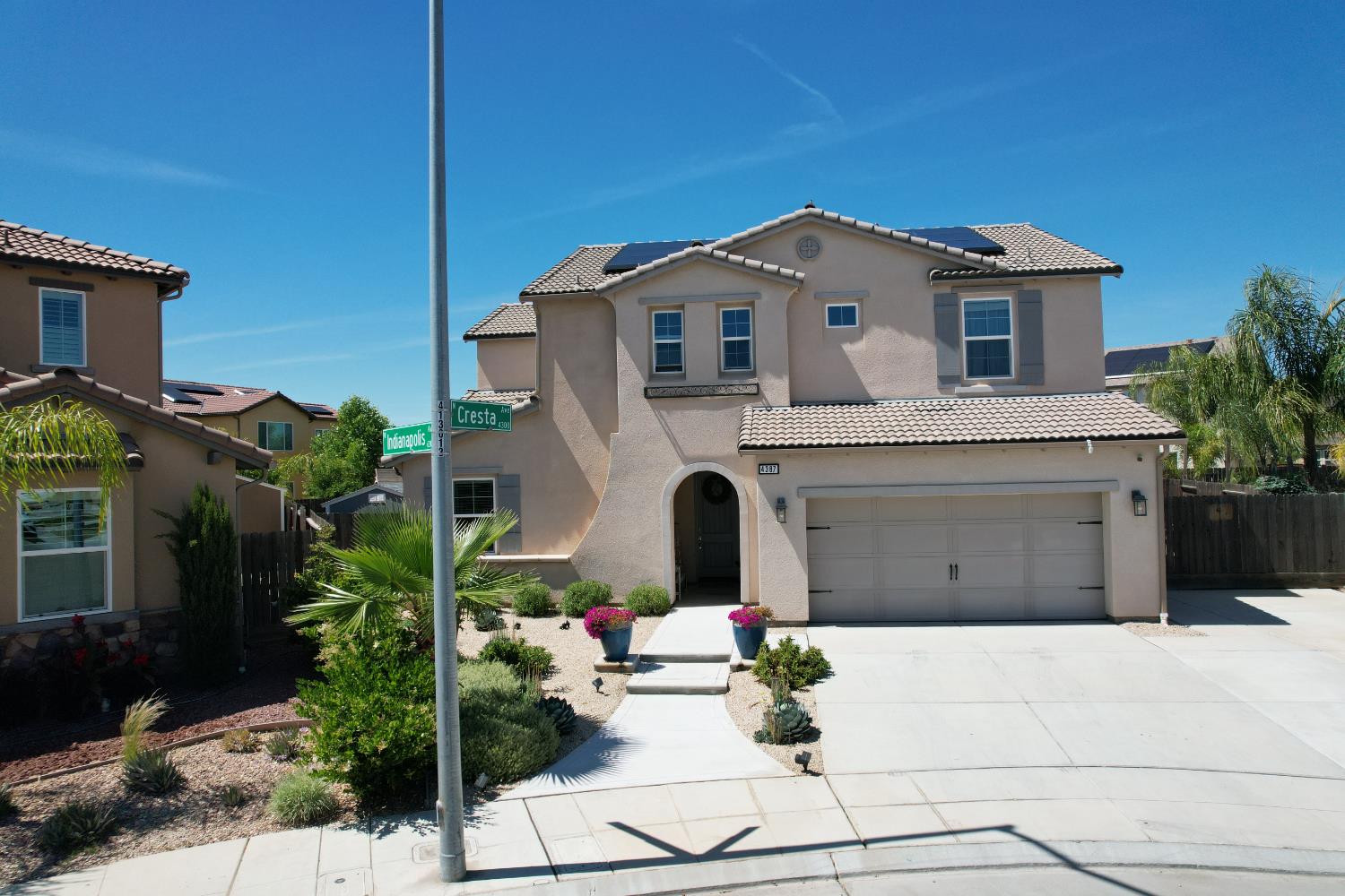 4387 N Cresta Ave, Fresno, CA 93723