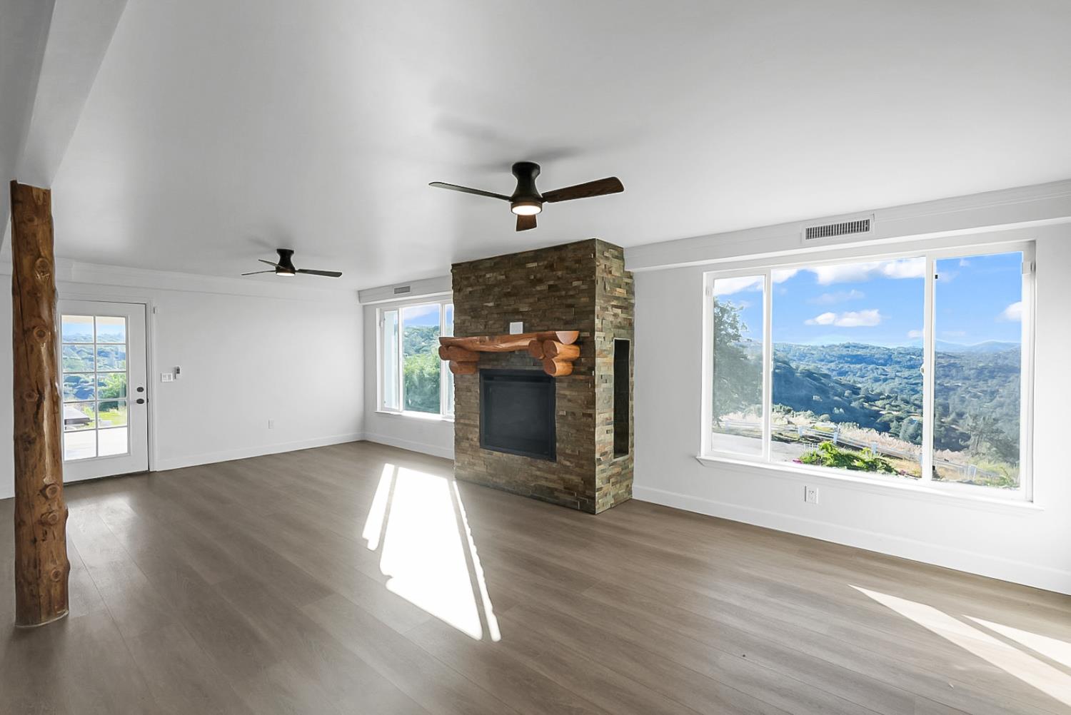 30450 Morgan Canyon Rd, Prather, CA 93651