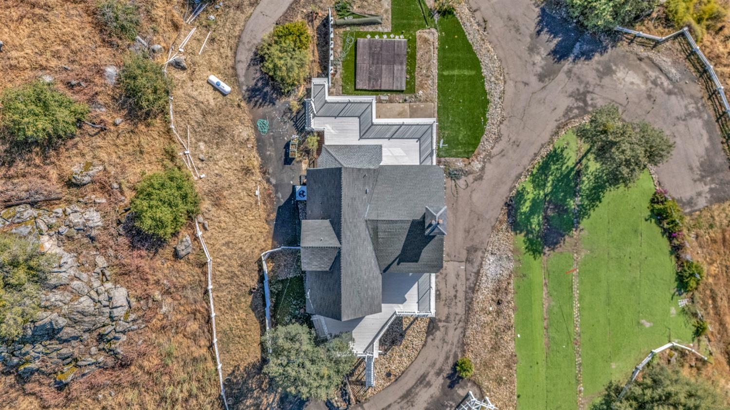 30450 Morgan Canyon Rd, Prather, CA 93651