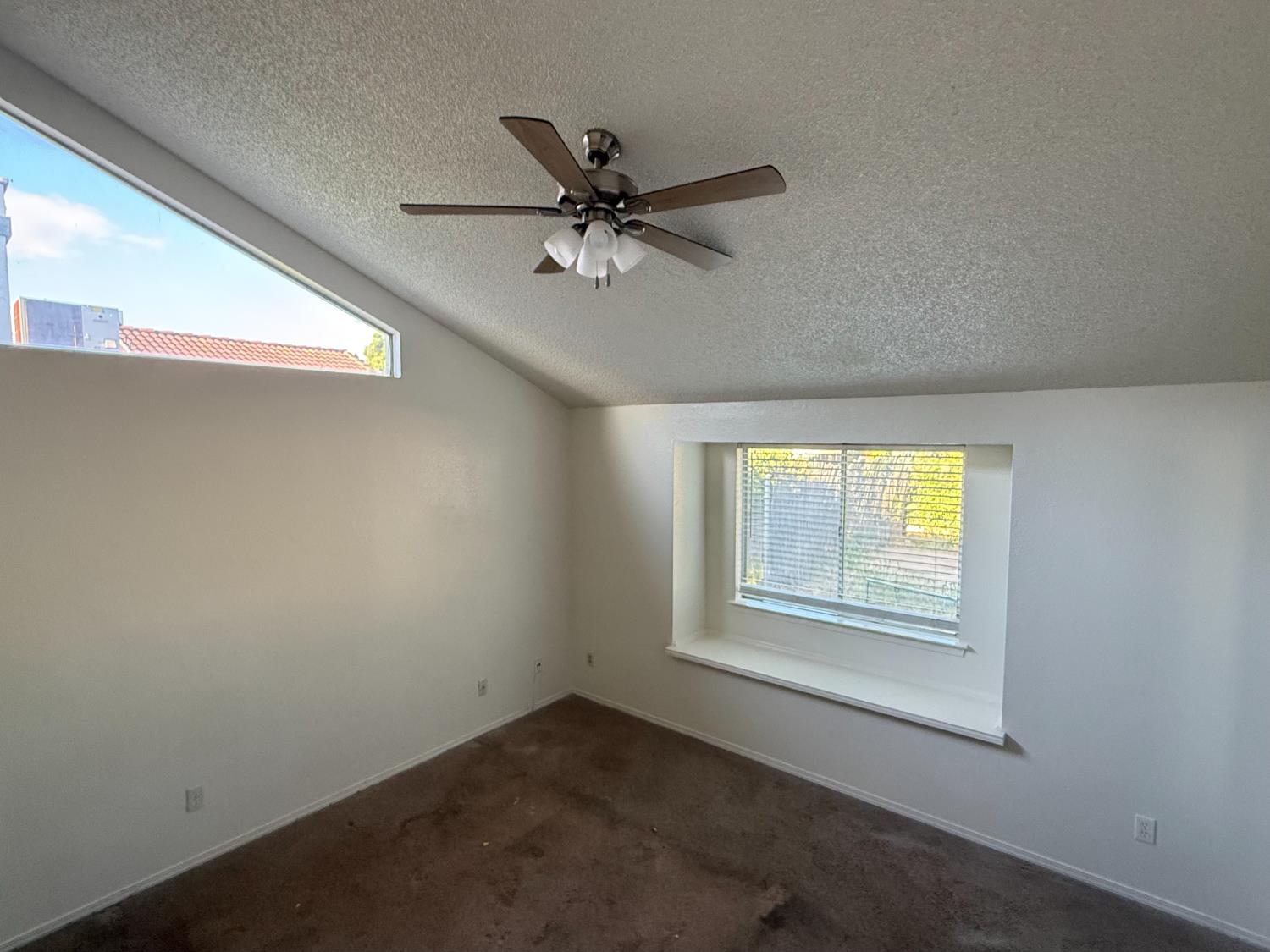 6366 N Forestiere Ave, Fresno, CA 93722