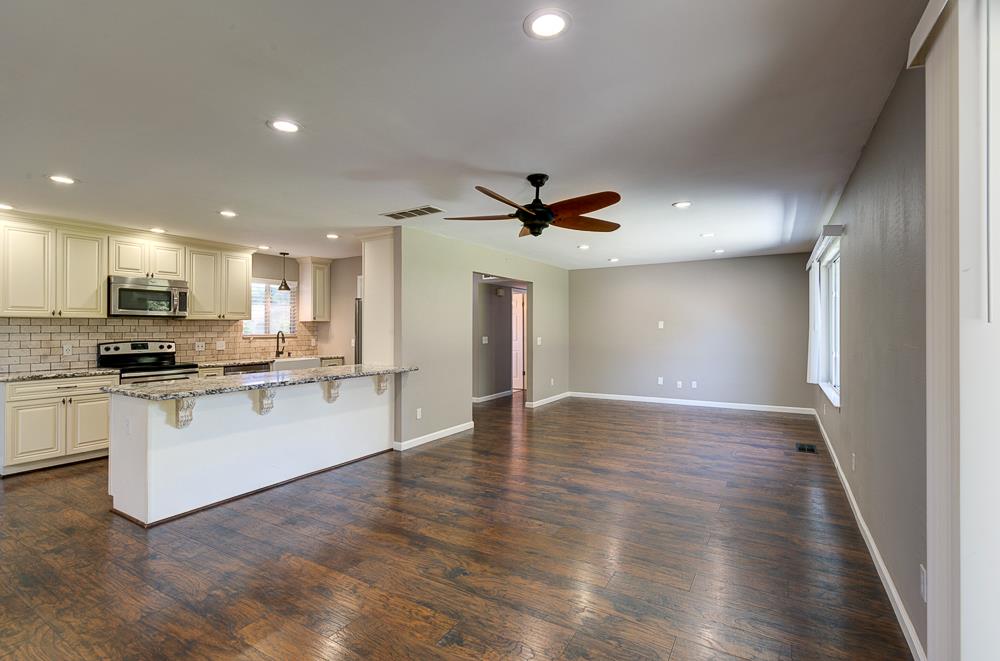 3152 W Morris Ave, Fresno, CA 93711