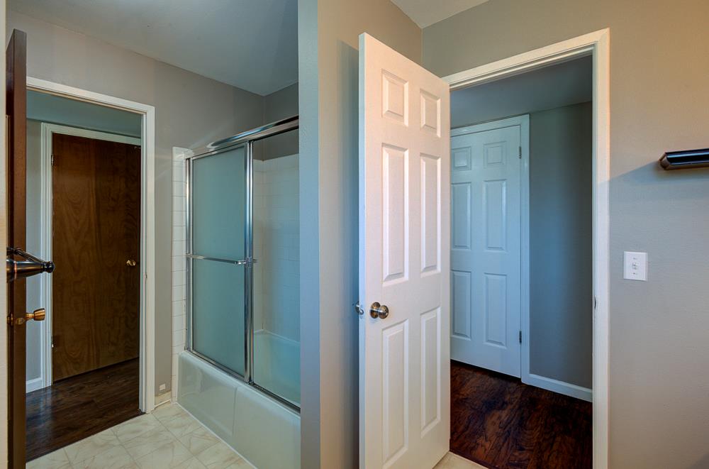 3152 W Morris Ave, Fresno, CA 93711