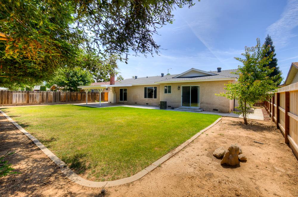 3152 W Morris Ave, Fresno, CA 93711