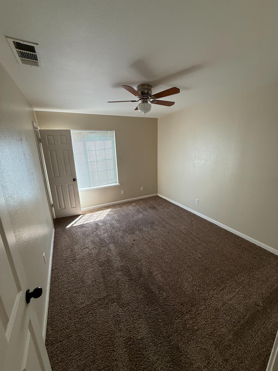 4702 W Mesa Ave, Fresno, CA 93722