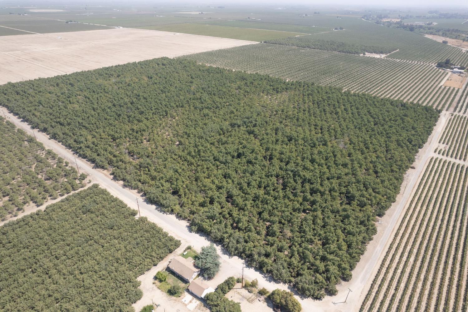 24290 Avenue 5, Madera, CA 93637