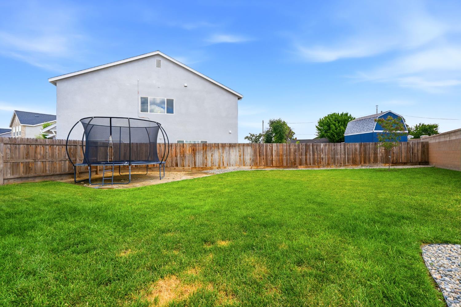 2429 W Claridge Way, Hanford, CA 93230