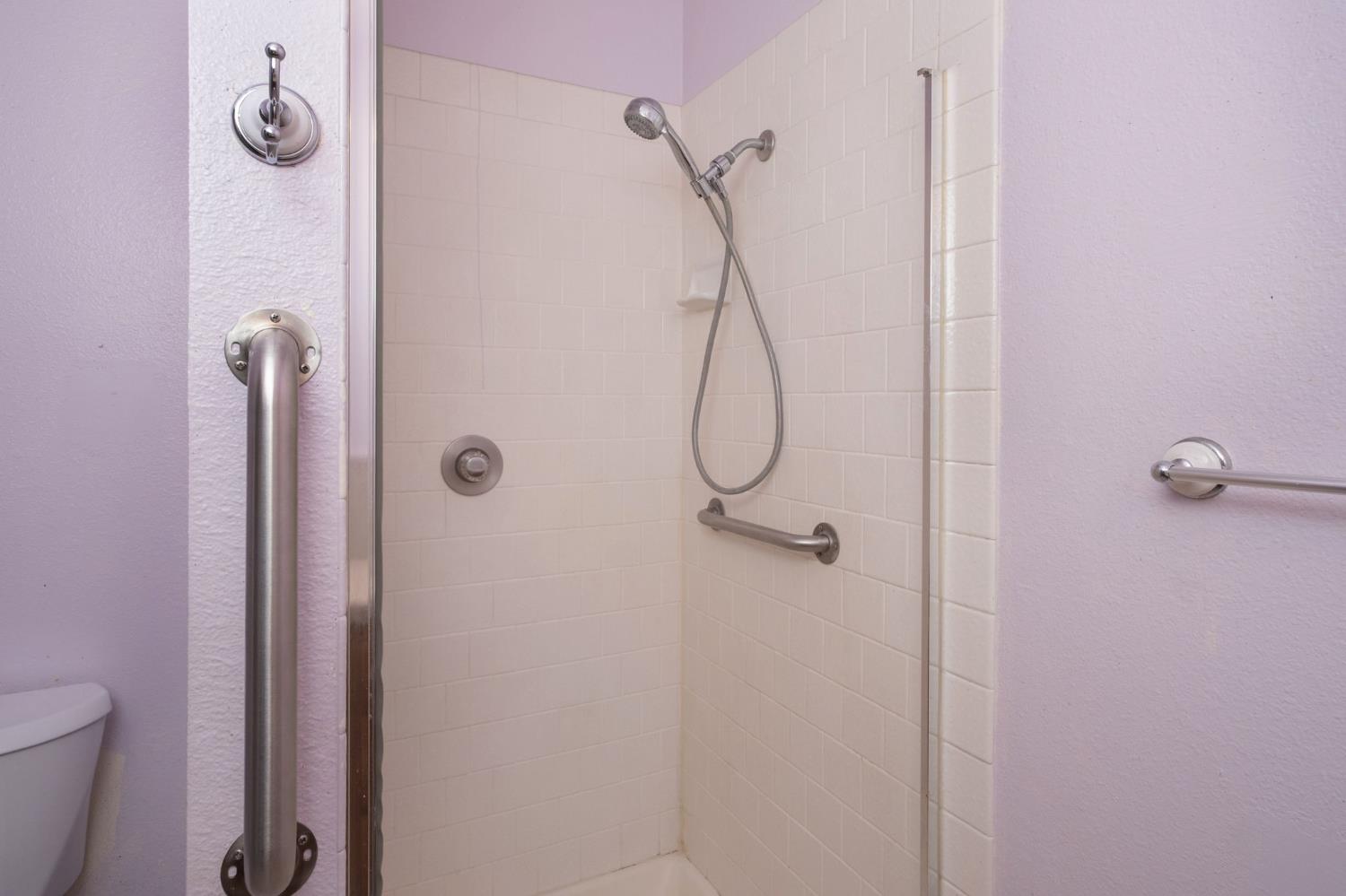 317 W Sierra Ave #114, Fresno, CA 93704