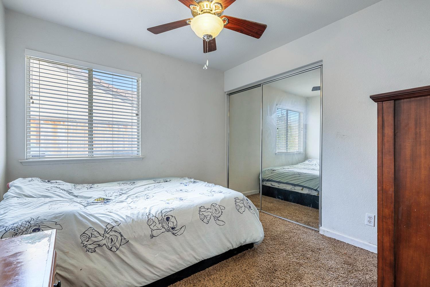 7649 N Baird Ave, Fresno, CA 93720